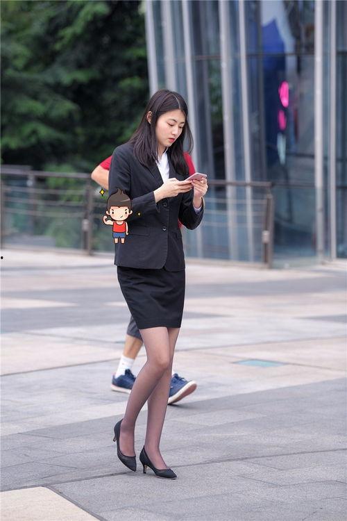 国产制服丝袜,国产制服丝袜的时尚演绎
